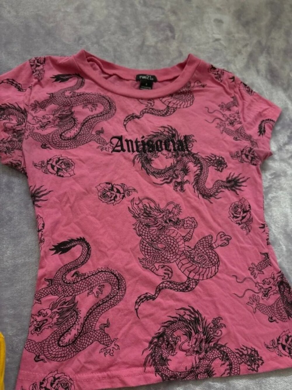 Pink Y2K Dragon & Rose Graphic Baby Tee — Women’s XS